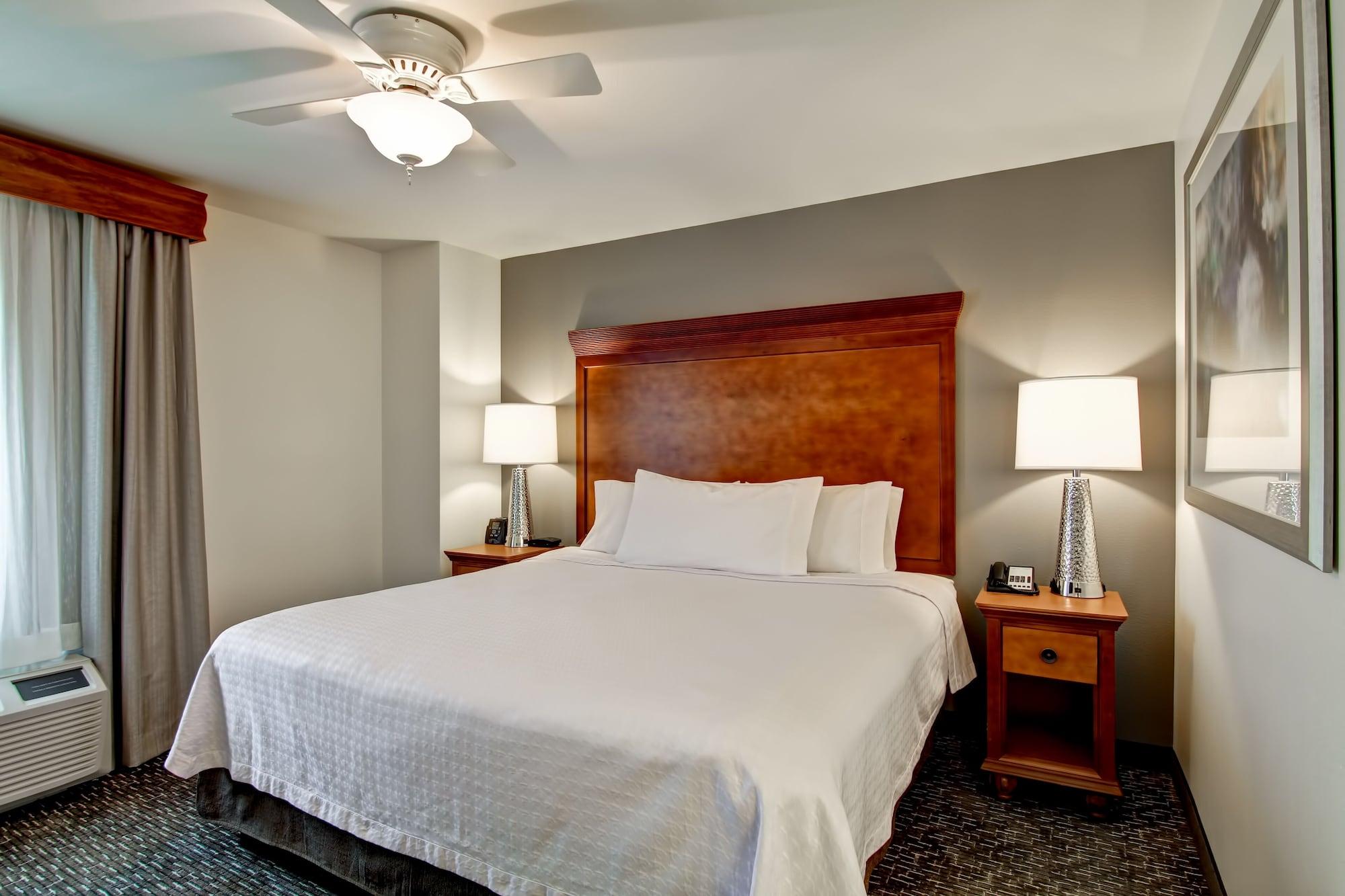 Homewood Suites By Hilton Omaha - Downtown Exterior photo