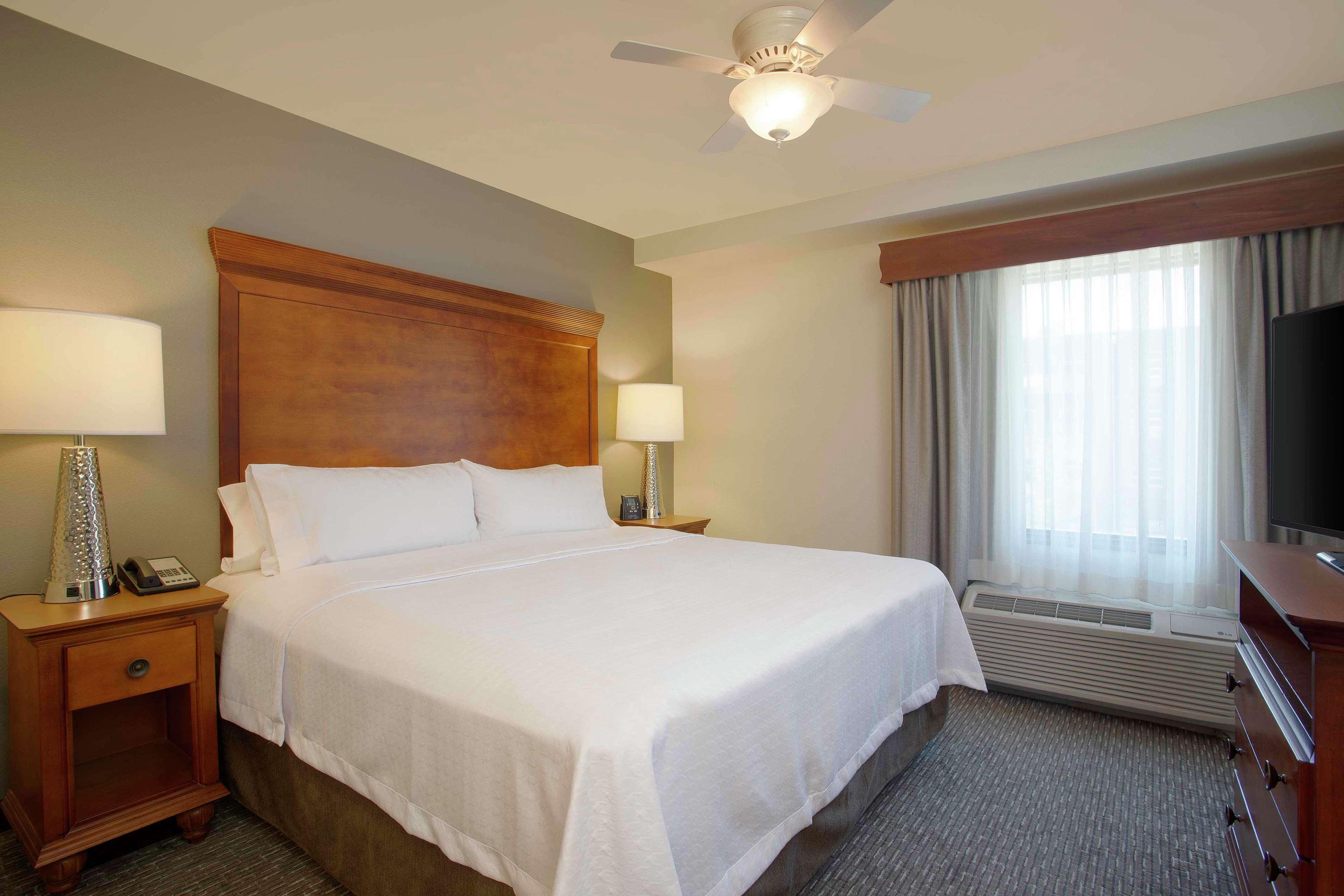 Homewood Suites By Hilton Omaha - Downtown Exterior photo