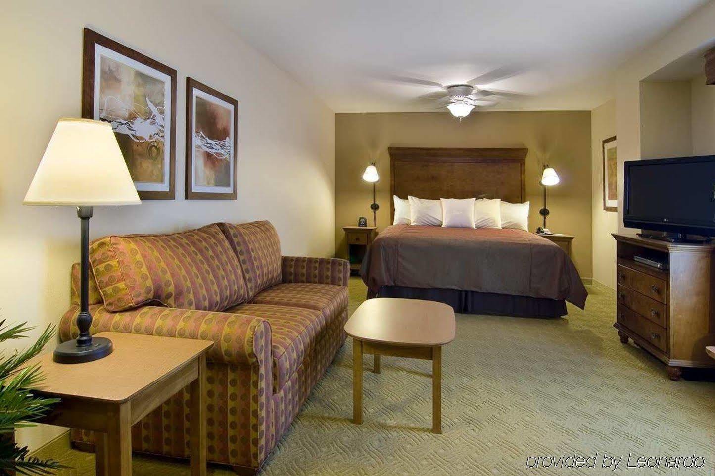 Homewood Suites By Hilton Omaha - Downtown Room photo